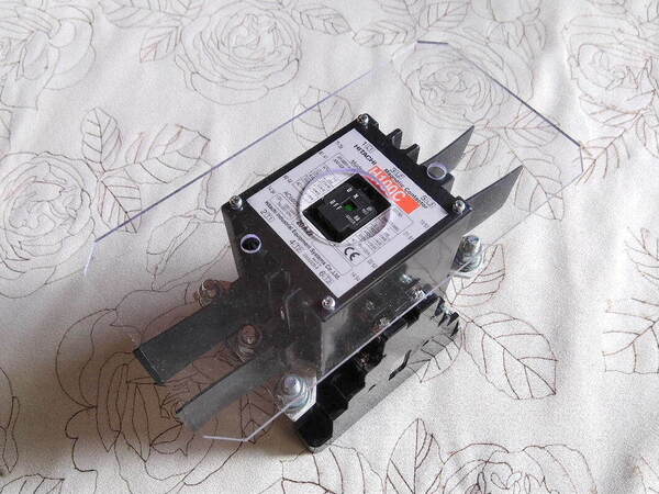 HITACHI 日立電磁接触器 マグネットスイッチ H100C 200-220V