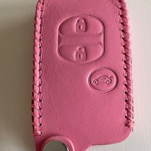 牛革ぴったり収まる プリウスα スマートキーケース プラド ピンク色 1
