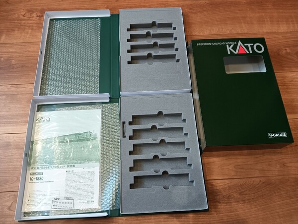 KATO 車両ケース1個 行先表示シール1枚 付属パーツ1袋 10-1880 夜行鈍行「からまつ」9両セットより