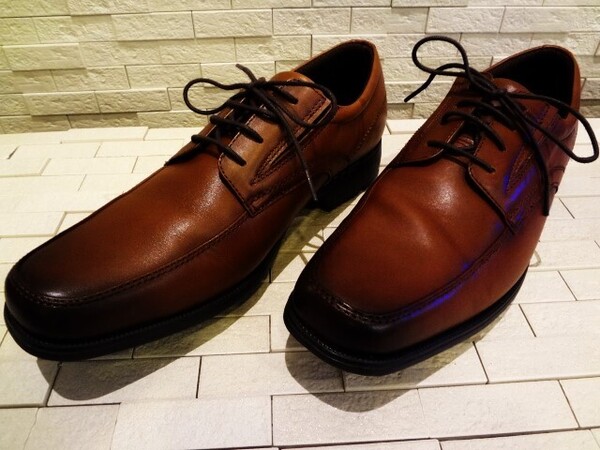 匿名配送込 極美品 texcy luxe (テクシーリュクス) asics (アシックス) 25.0cm