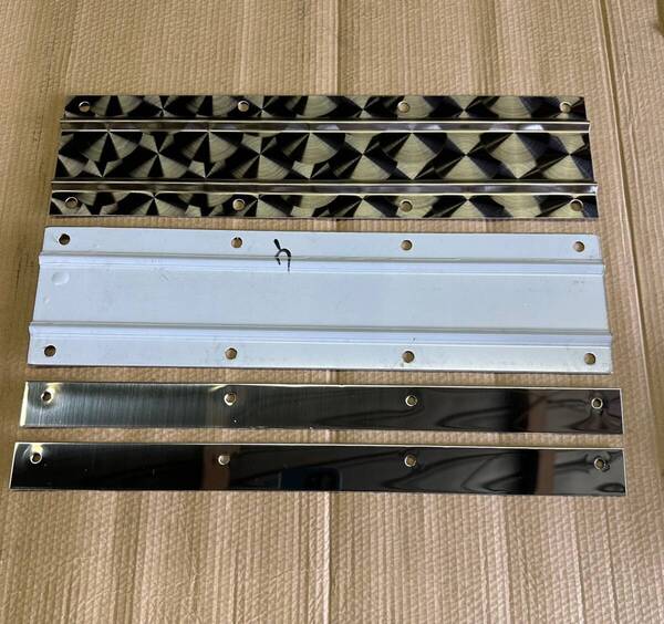 ★泥除け タレゴム用 ウロコ板 長さ390㎜×100