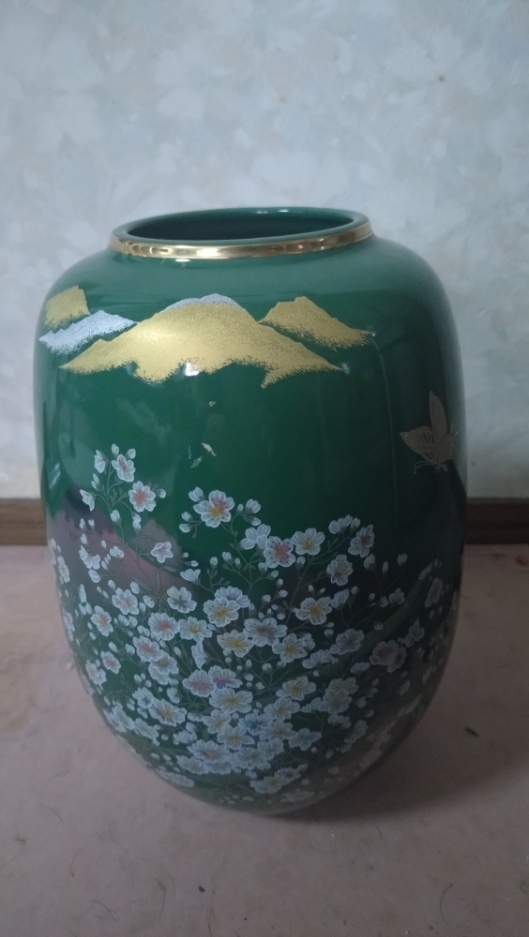 Yahoo!オークション -「山岸大成」(九谷) (日本の陶磁)の落札 Yahoo!オークション -「山岸大成」(九谷) (日本の陶磁)の落札