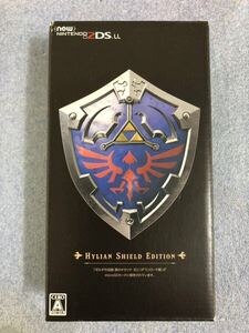 新品 任天堂 New 2DS LL 本体 ゼルダの伝説 時のオカリナ ハイリアの盾仕様 HYLIAN SHIELD EDITION