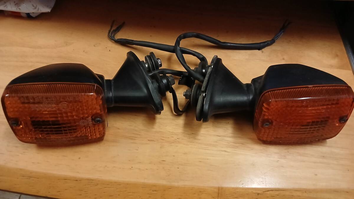 Yahoo!オークション -「gpz 400 f」(ウインカー) (純正品)の落札
