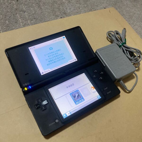 送料無料 ニンテンドーDSi 本体 ブラック アダプタ付 TWL-001 NDSi DSi NINTENDO DS ニンテンドー 任天堂 NDS