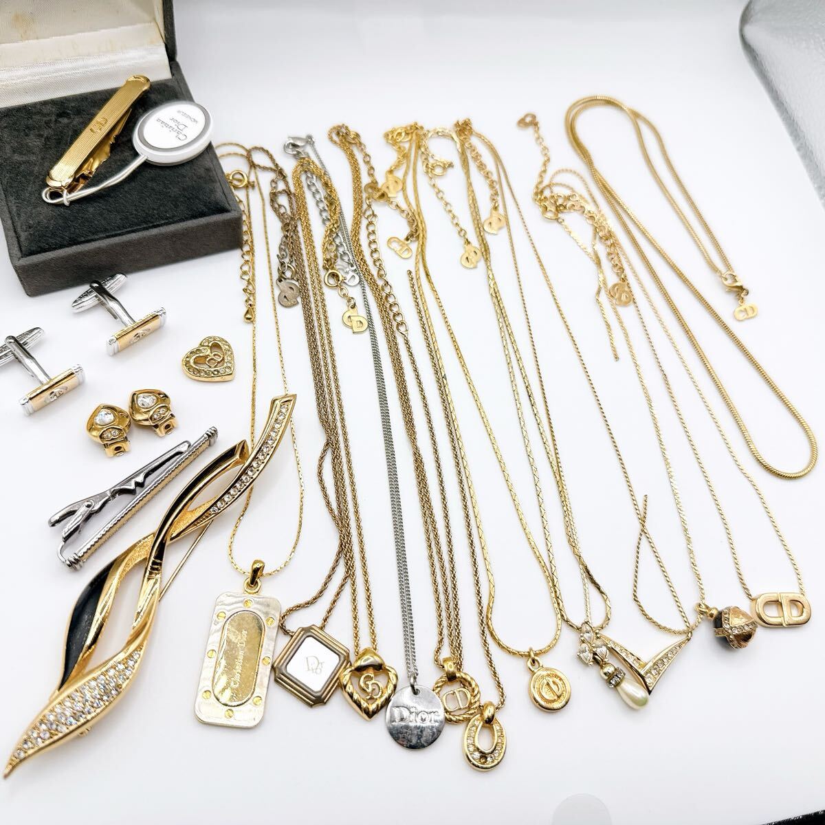アクセサリー色々 中古品まとめて ネックレス リング タイピン