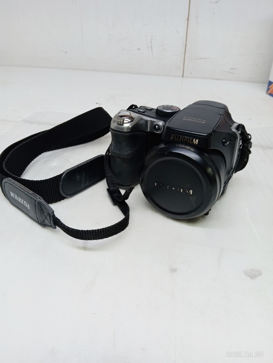 Yahoo!オークション -「finepix s8100fd」の落札相場・落札価格 Yahoo!オークション -「finepix s8100fd」の落札相場・落札価格