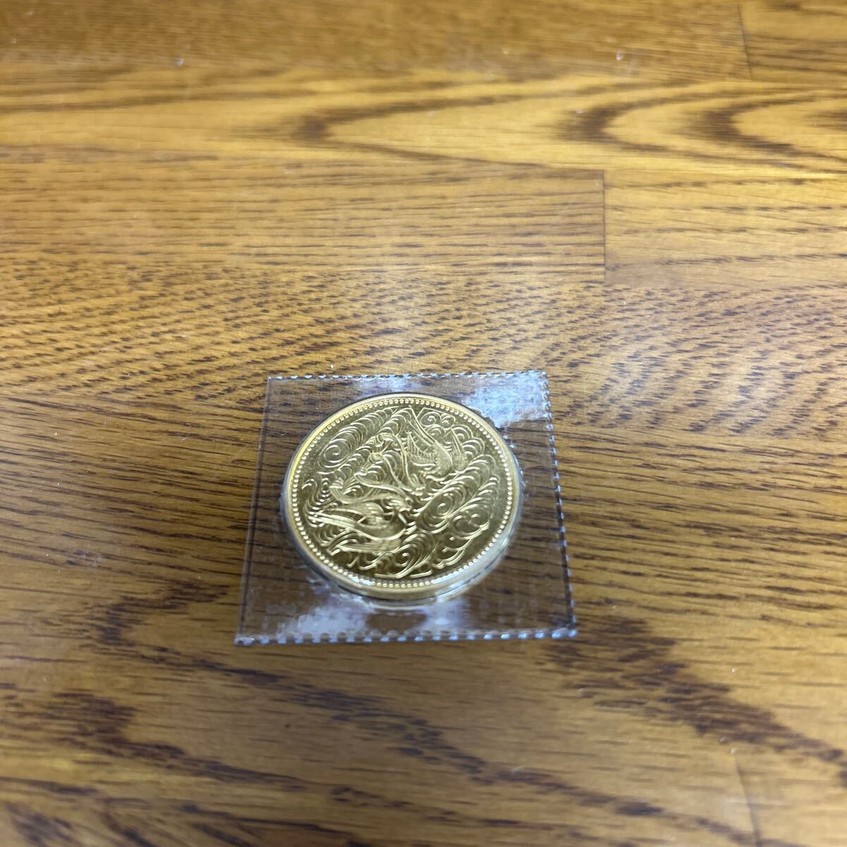 Yahoo!オークション -「昭和天皇御在位60年記念 10万円金貨」の