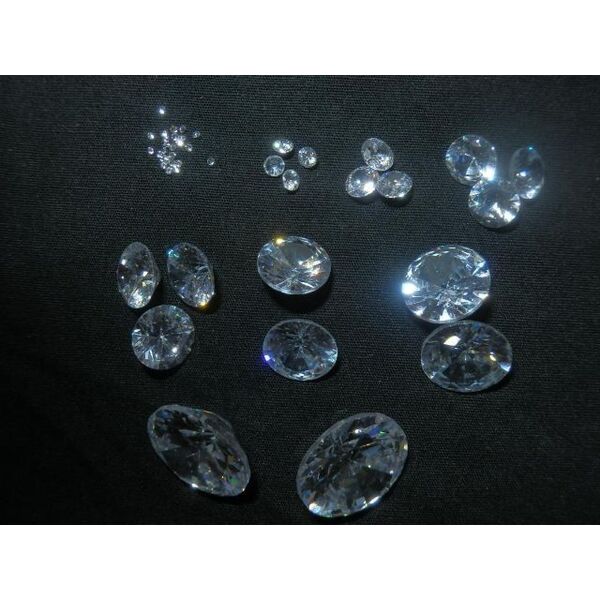 キュービックジルコニア ルース 1mm 150個 ラウンドブリリアントカット