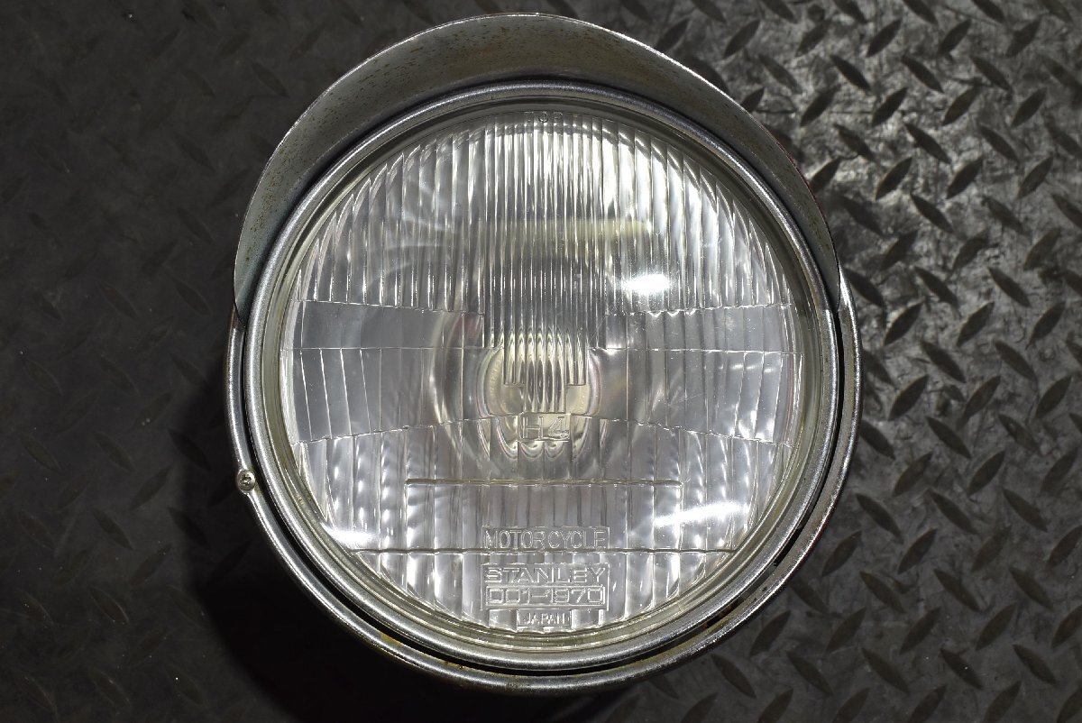 新品 当時物 Z1 Z2 純正 ヘッドライト23007-054 箱付き 新品 当時物 Z1 Z2 純正 ヘッドライト23007-054 箱付き