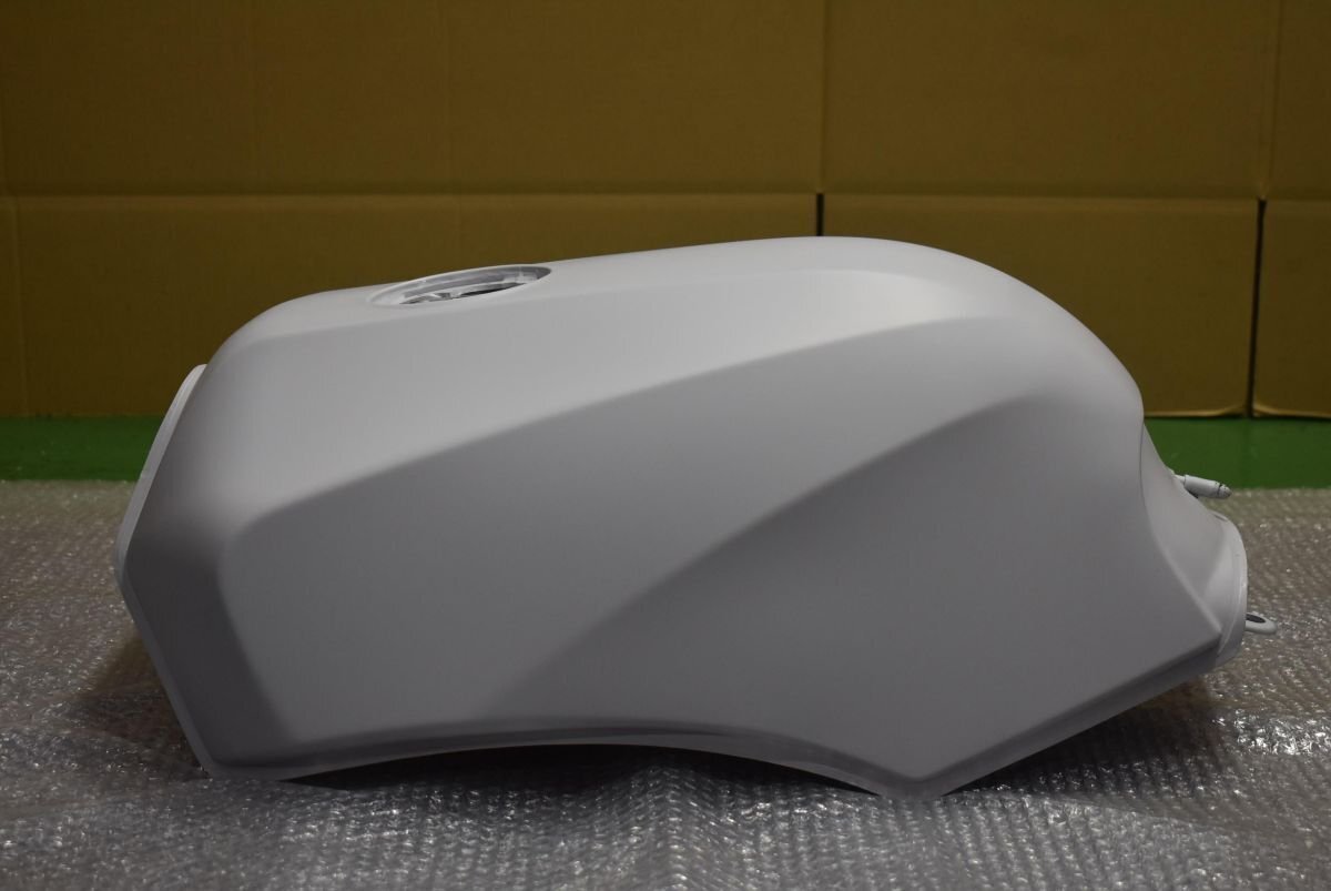 2025年最新】Yahoo!オークション -gpz900r タンクの中古品・新品 2025年最新】Yahoo!オークション -gpz900r タンクの中古品・新品