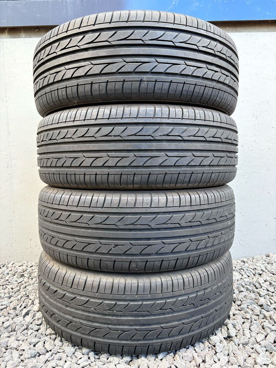 2025年最新】215/60R16 タイヤの豊富なラインナップがそろう