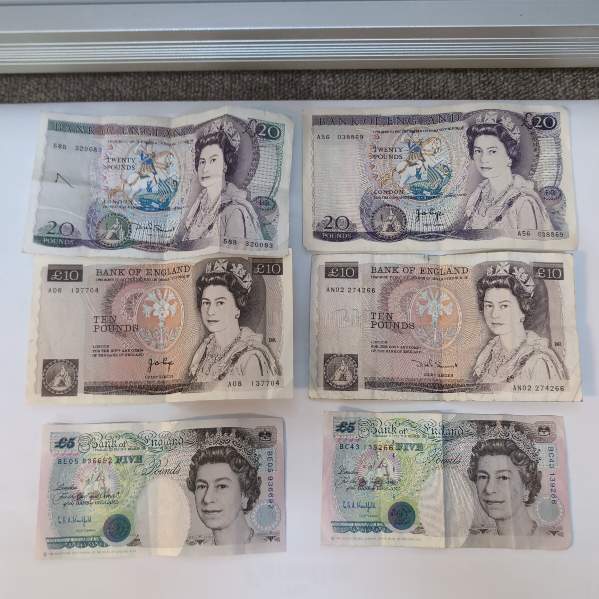Yahoo!オークション -「イギリス 5ポンド」(紙幣) (貨幣)の落札 Yahoo!オークション -「イギリス 5ポンド」(紙幣) (貨幣)の落札