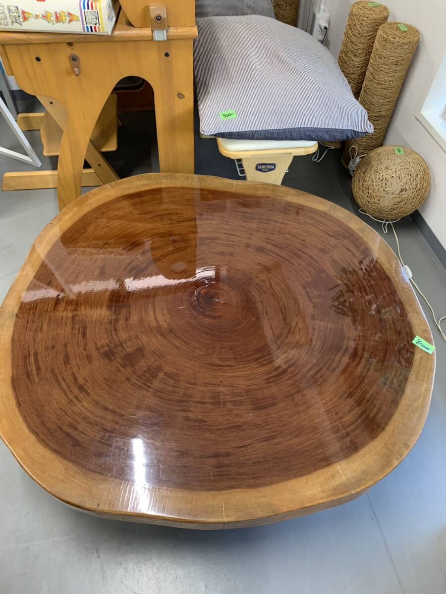 S1227☆座卓 一枚板 ローテーブル 輪切り ちゃぶ台 120×100 S1227☆座卓 一枚板 ローテーブル 輪切り ちゃぶ台 120×100
