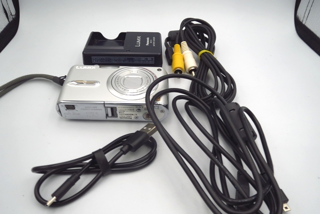 Yahoo!オークション -「lumix dmc-fx07」の落札相場・落札価格 Yahoo!オークション -「lumix dmc-fx07」の落札相場・落札価格