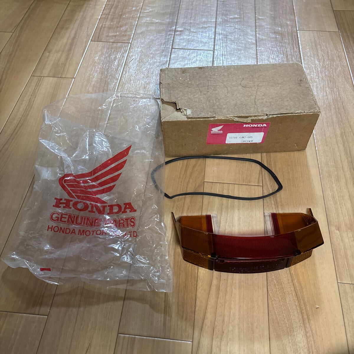 ホンダ タクト テールレンズ HM-99RC 純正 中古 バイク 部品