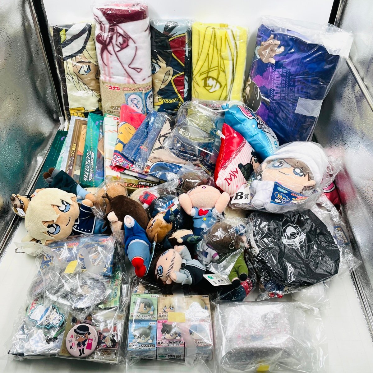 Yahoo!オークション -「名探偵コナン usj バッジ」の落札相場 Yahoo!オークション -「名探偵コナン usj バッジ」の落札相場