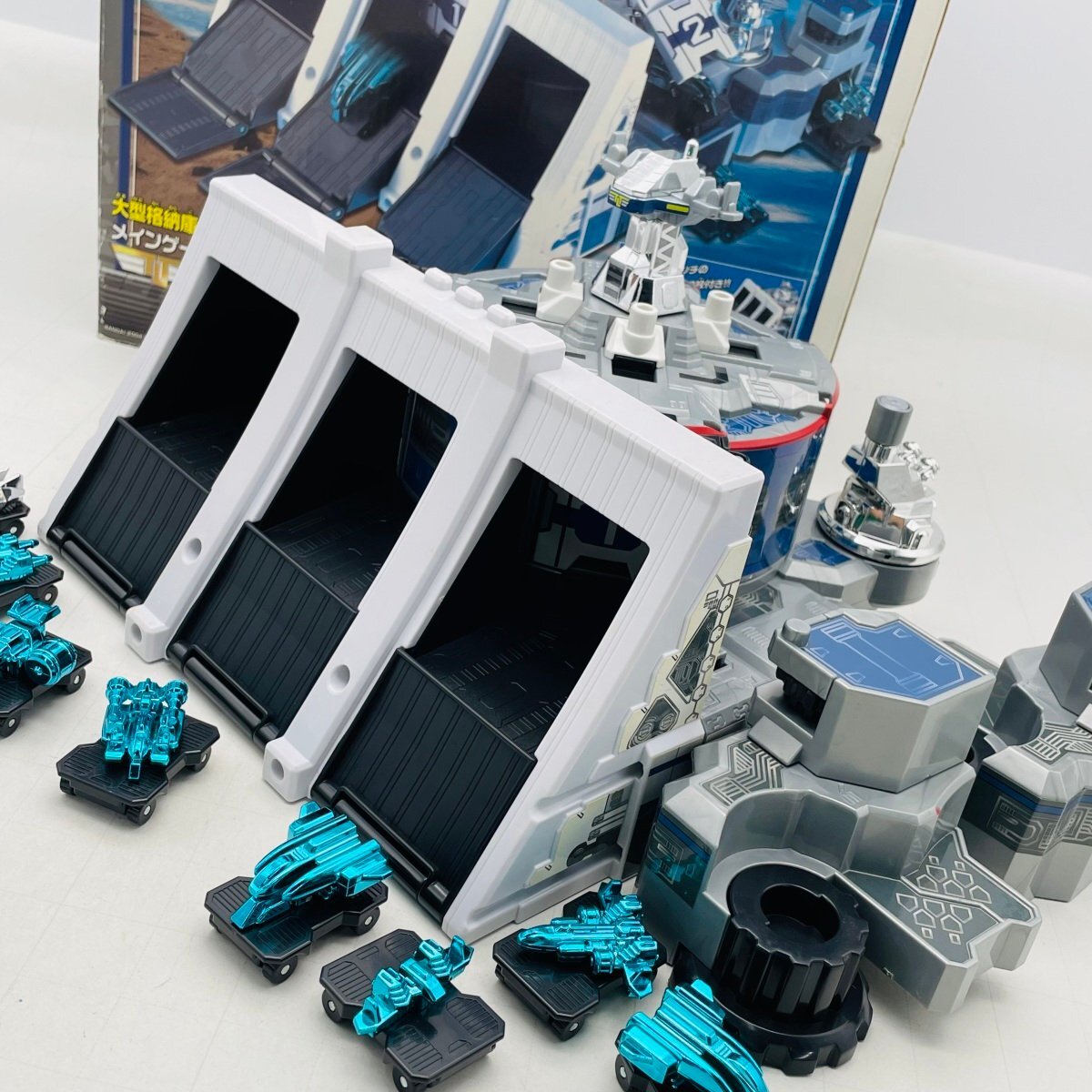 Yahoo!オークション -「ウルトラマンネクサス要塞基地フォート Yahoo!オークション -「ウルトラマンネクサス要塞基地フォート