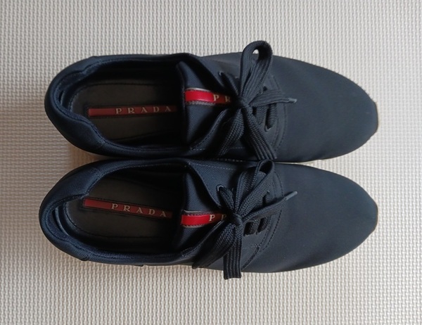 【送料無料】PRADA プラダ ローカットスニーカー 4E2992 メンズ サイズ7 箱付き