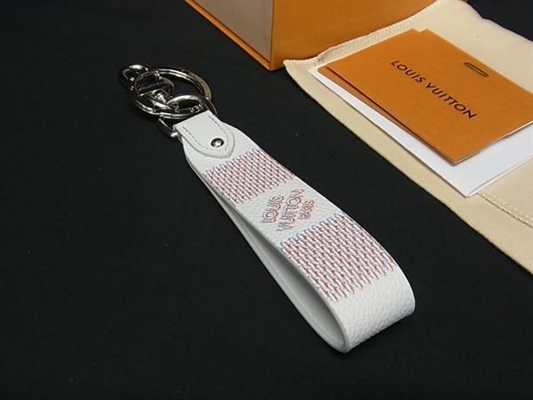 Yahoo!オークション -「ヴィトン キーホルダー ドラゴンヌ」の Yahoo!オークション -「ヴィトン キーホルダー ドラゴンヌ」の