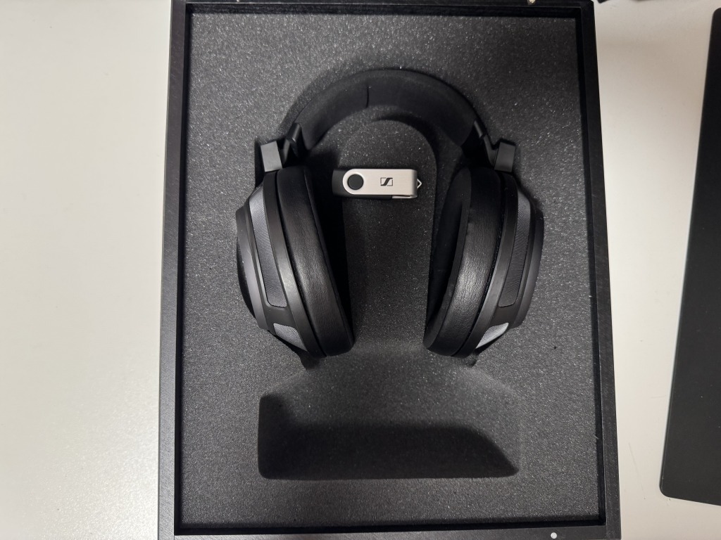 Yahoo!オークション -「Sennheiser HD 820」の落札相場・落札価格 Yahoo!オークション -「Sennheiser HD 820」の落札相場・落札価格