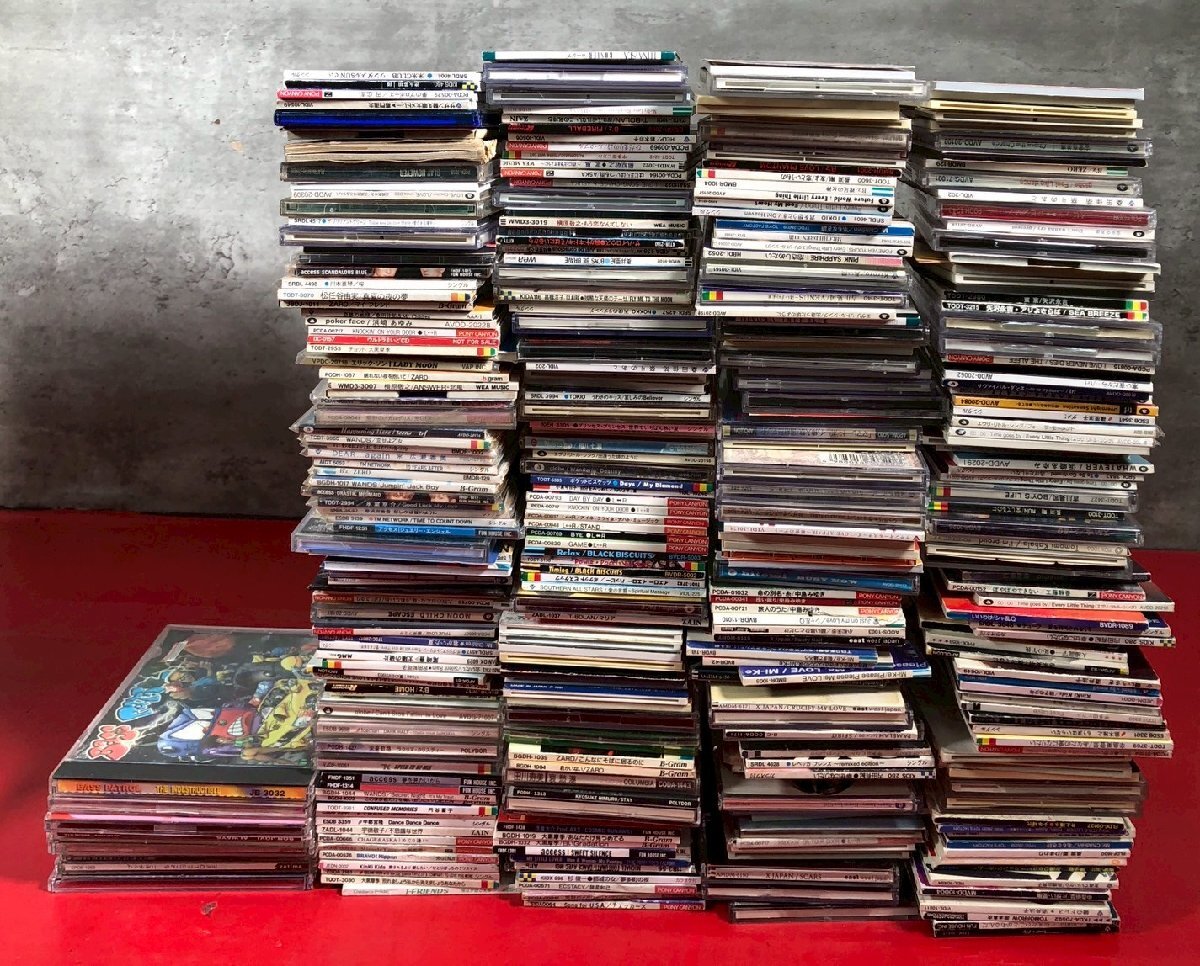 8cmシングル 300枚以上 まとめ売り 大量 Yahoo!オークション -「8cm cd 大量」の落札相場・落札価格