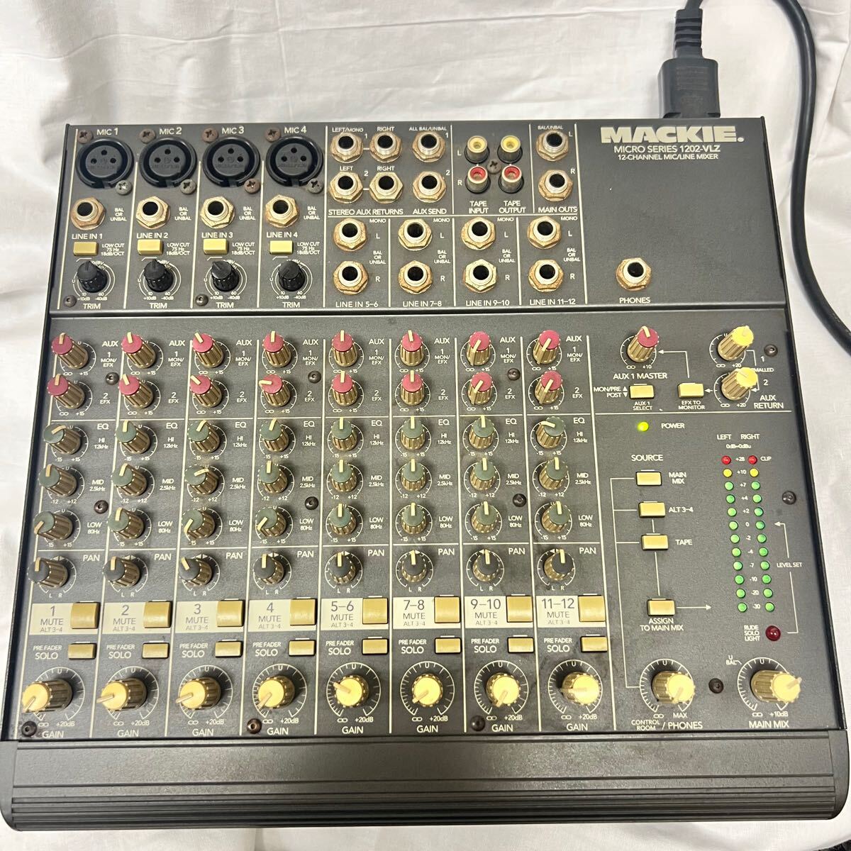 Yahoo!オークション -「mackie 1202 vlz」の落札相場・落札価格 Yahoo!オークション -「mackie 1202 vlz」の落札相場・落札価格