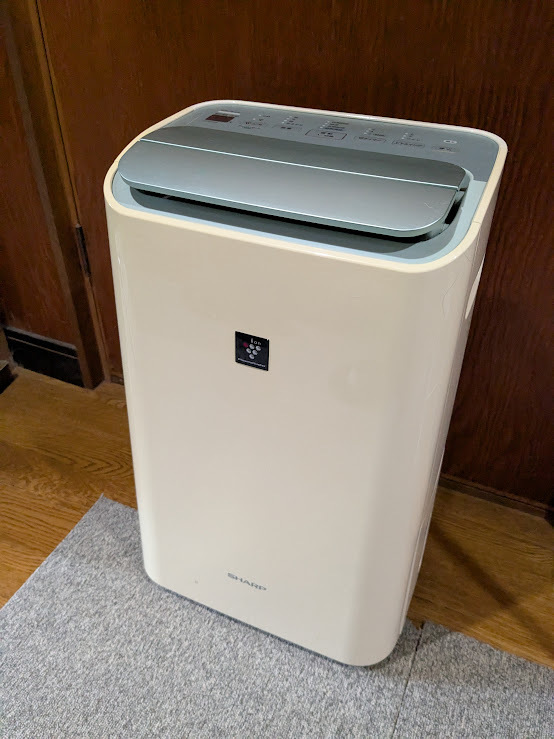 Yahoo!オークション -「除湿機 シャープ df100」(冷暖房、空調 Yahoo!オークション -「除湿機 シャープ df100」(冷暖房、空調