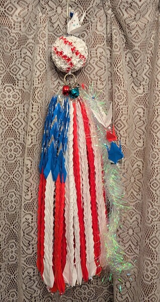 USA♪くす玉★千羽鶴★千羽鶴はカニカンフックで着脱可~御鈴4つ揺れて!〜銀ホイル綺麗★商売繁盛★願成就★縁起担ぎ★幸福★プレゼント♪