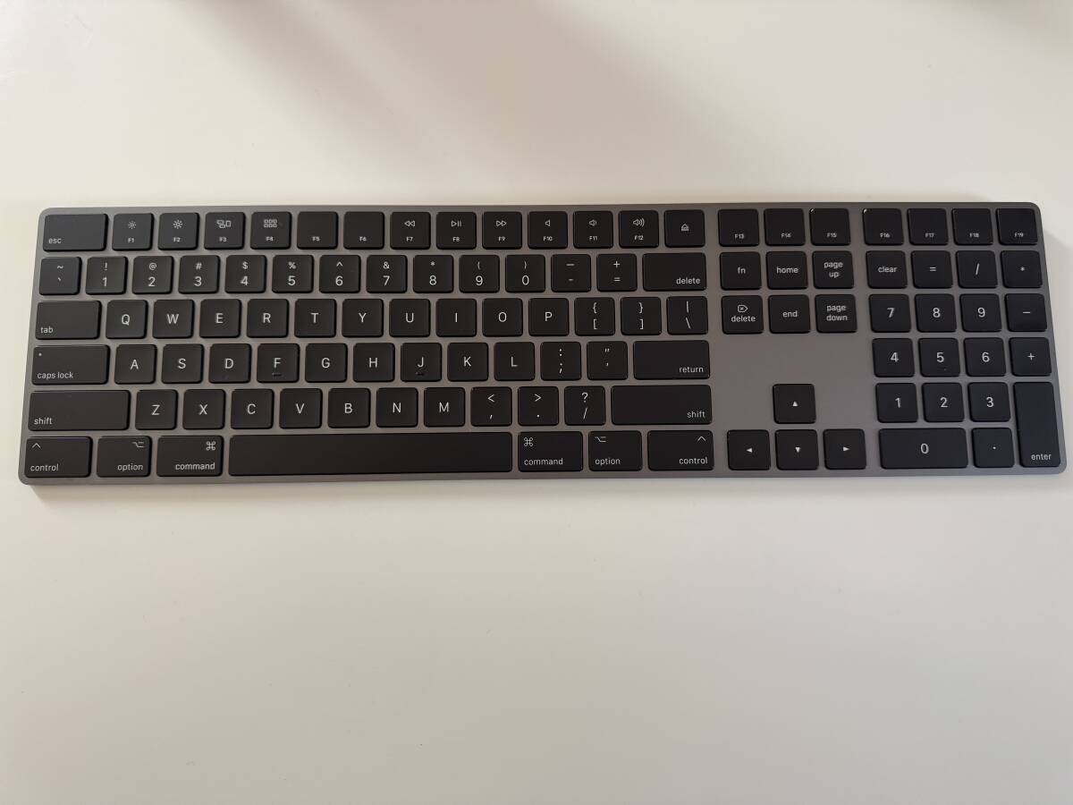 Yahoo!オークション -「apple magic keyboard a1843」の落札相場
