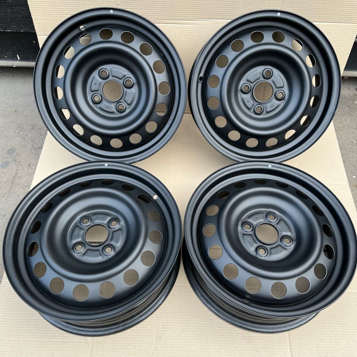 K☆オーダー塗装　15インチ　スチールホイールカスタム☆ 楽天市場】スチールホイール カスタム（P.C.D（mm）114.3）の通販