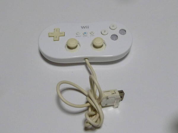 C05【即日発送 送料無料 動作確認済】Wii クラシックコントローラー 純正品 任天堂 シロ ホワイト RVL-005