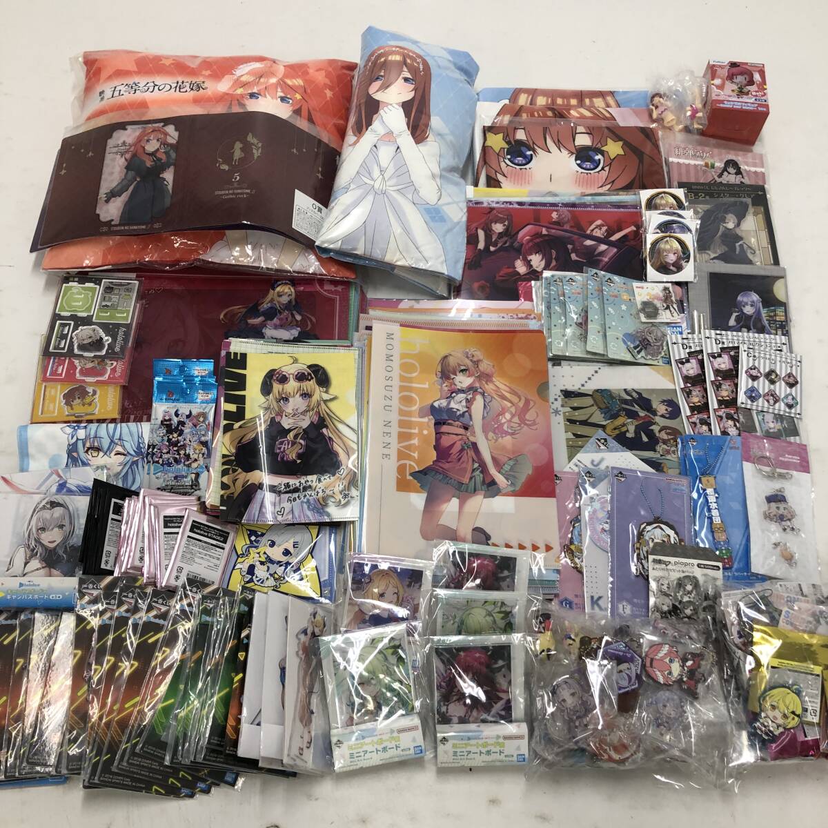 Yahoo!オークション -「アニメグッズ 大量」の落札相場・落札価格 Yahoo!オークション -「アニメグッズ 大量」の落札相場・落札価格