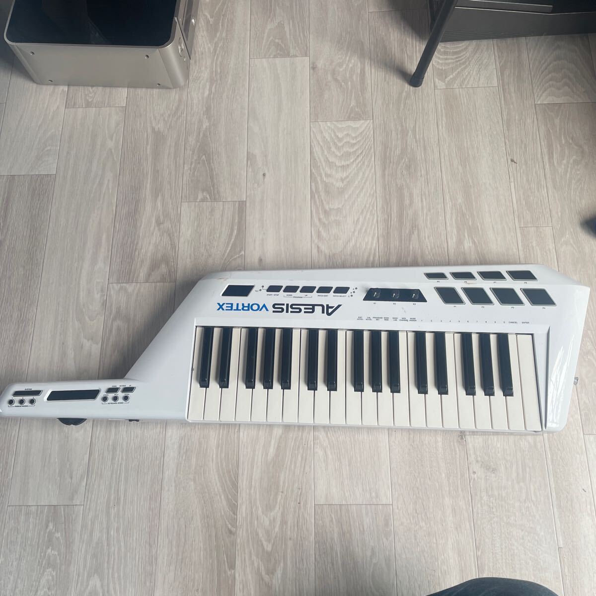 Yahoo!オークション -「alesis vortex」の落札相場・落札価格 Yahoo!オークション -「alesis vortex」の落札相場・落札価格