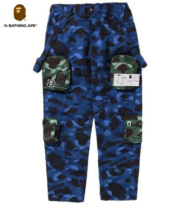 ○★新品未使用 A BATHING APE×UNDEFEATED カモ マルチポーチポケットパンツ S ブルー系★○