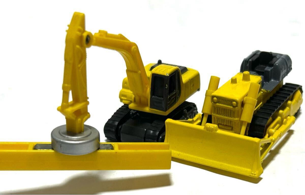 コマツ　ミニカー　4点セット Yahoo!オークション -「コマツブルドーザー」(建設車両、作業車