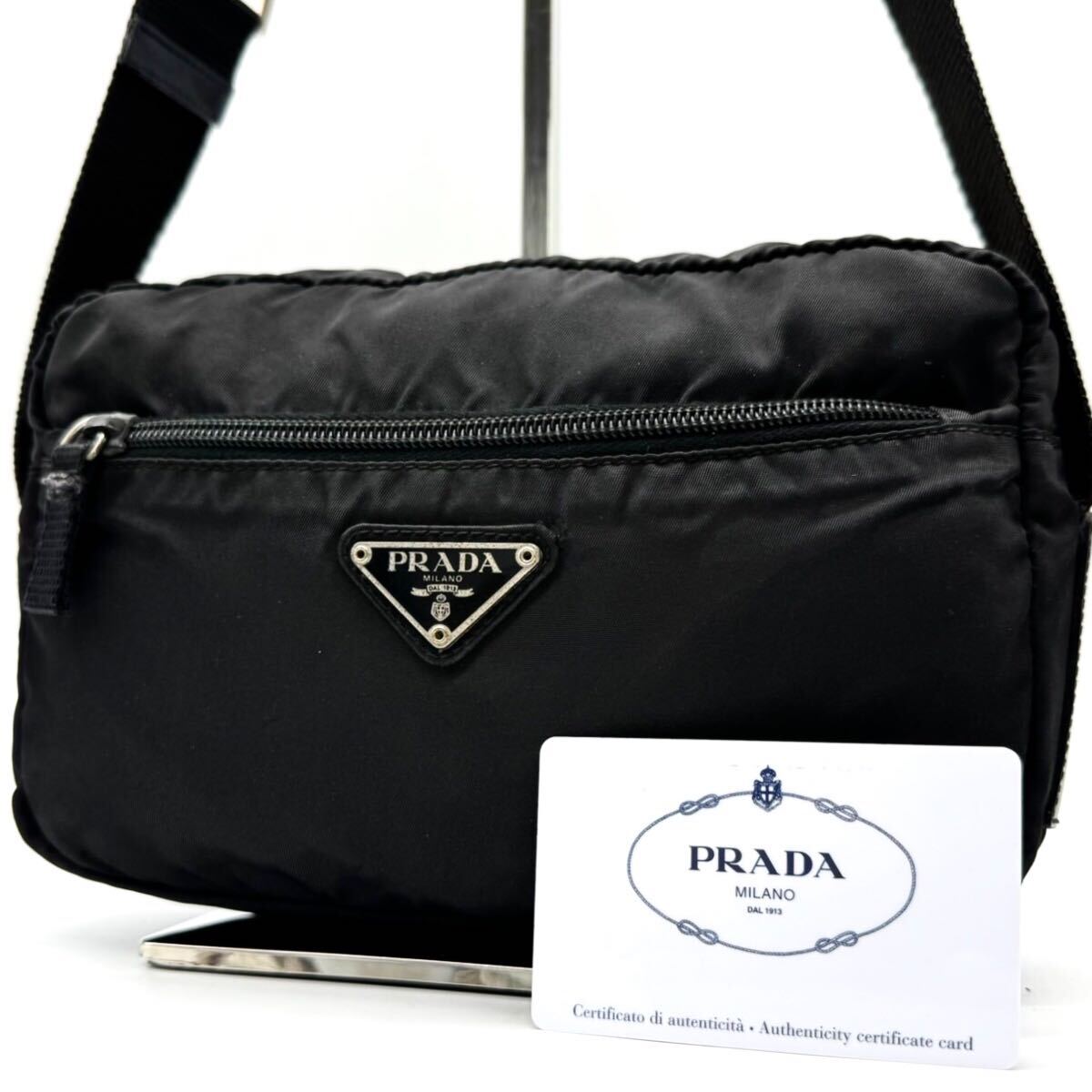 Yahoo!オークション -「prada プラダ レザー カメラバッグ Yahoo!オークション -「prada プラダ レザー カメラバッグ