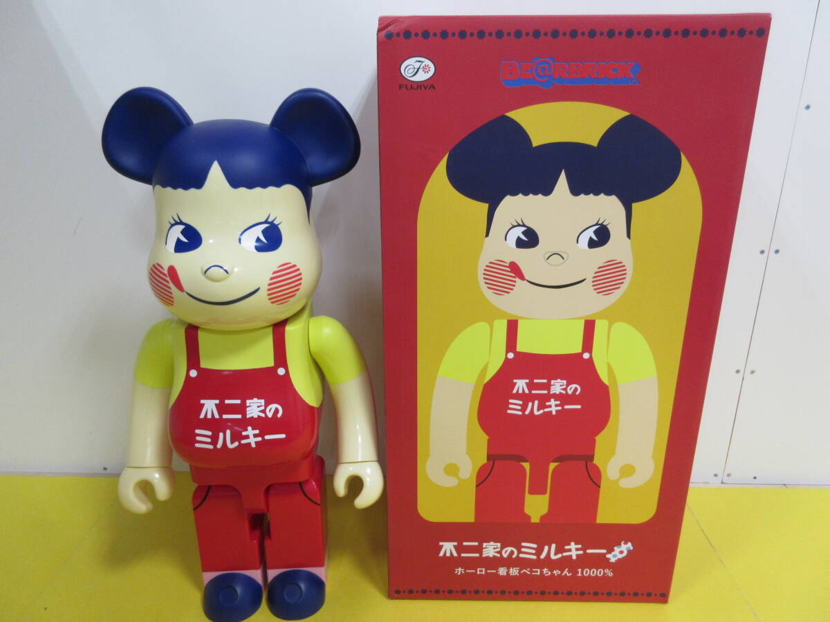Yahoo!オークション -「ペコちゃん ベアブリック 1000」の落札 Yahoo!オークション -「ペコちゃん ベアブリック 1000」の落札