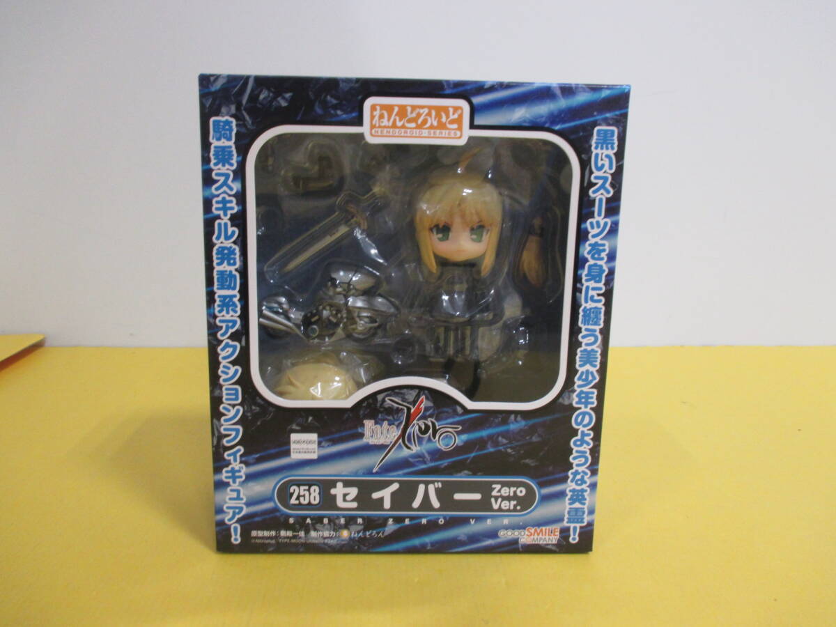 Amazon.co.jp: Fate/Zero ねんどろいど セイバー Zero Ver