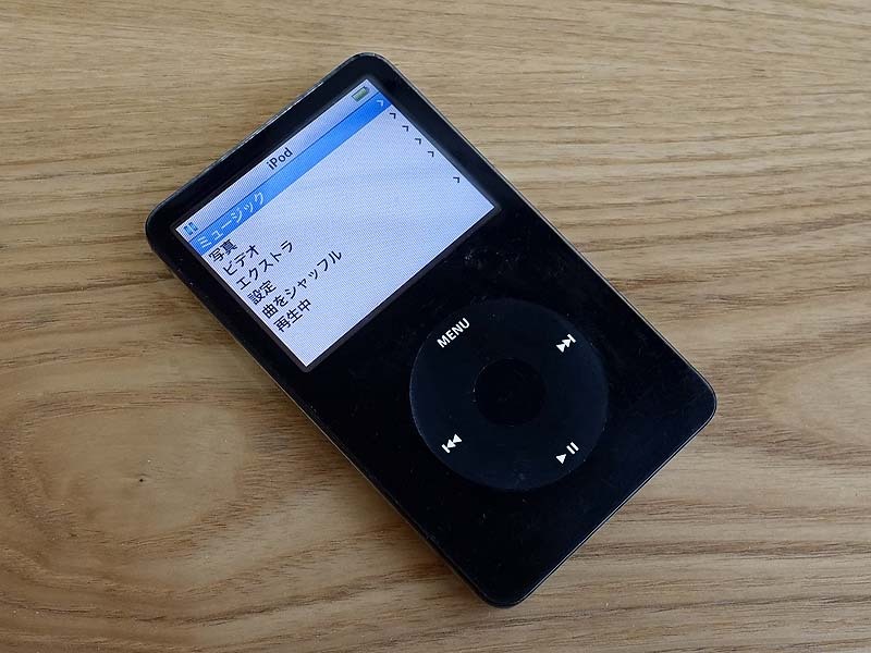 Yahoo!オークション -「ipod classic 30gb (第5世代)」の落札
