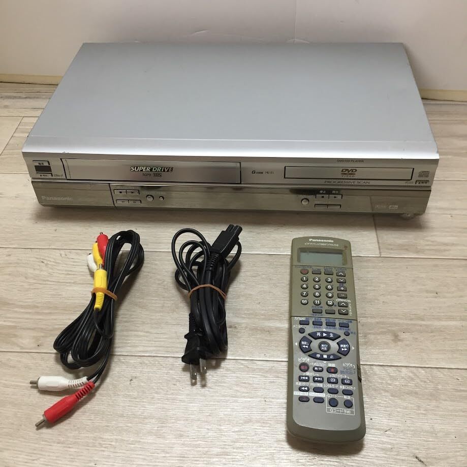 Amazon | PANASONIC NV-VP30 DVDプレーヤー一体型Gコード付
