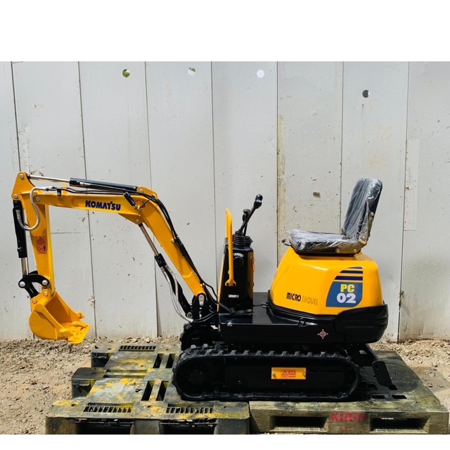 Yahoo!オークション -「コマツ ユンボpc02」(車体) (トラック Yahoo!オークション -「コマツ ユンボpc02」(車体) (トラック
