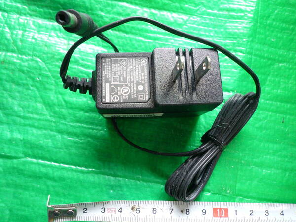 ACアダプター DC5.3V - 1A