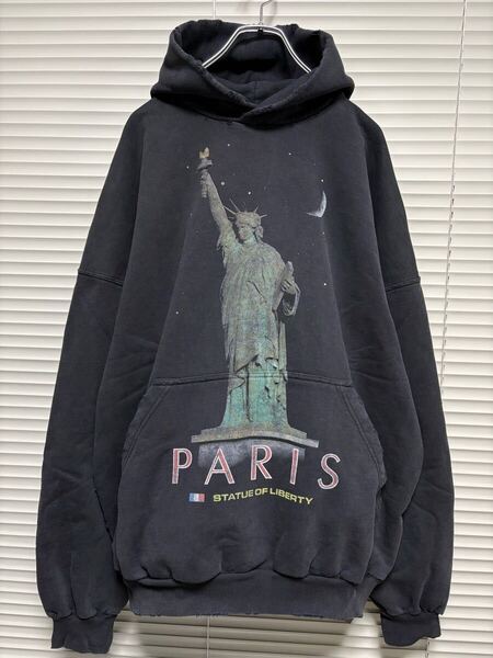 新品《 BALENCIAGA バレンシアガ 》Paris Liberty Hoodie 2 BLACK ブラック フーディ オーバーサイズ logo ダメージ スウェット パーカー
