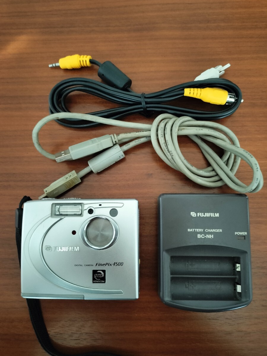 Yahoo!オークション -「finepix4500」の落札相場・落札価格 Yahoo!オークション -「finepix4500」の落札相場・落札価格