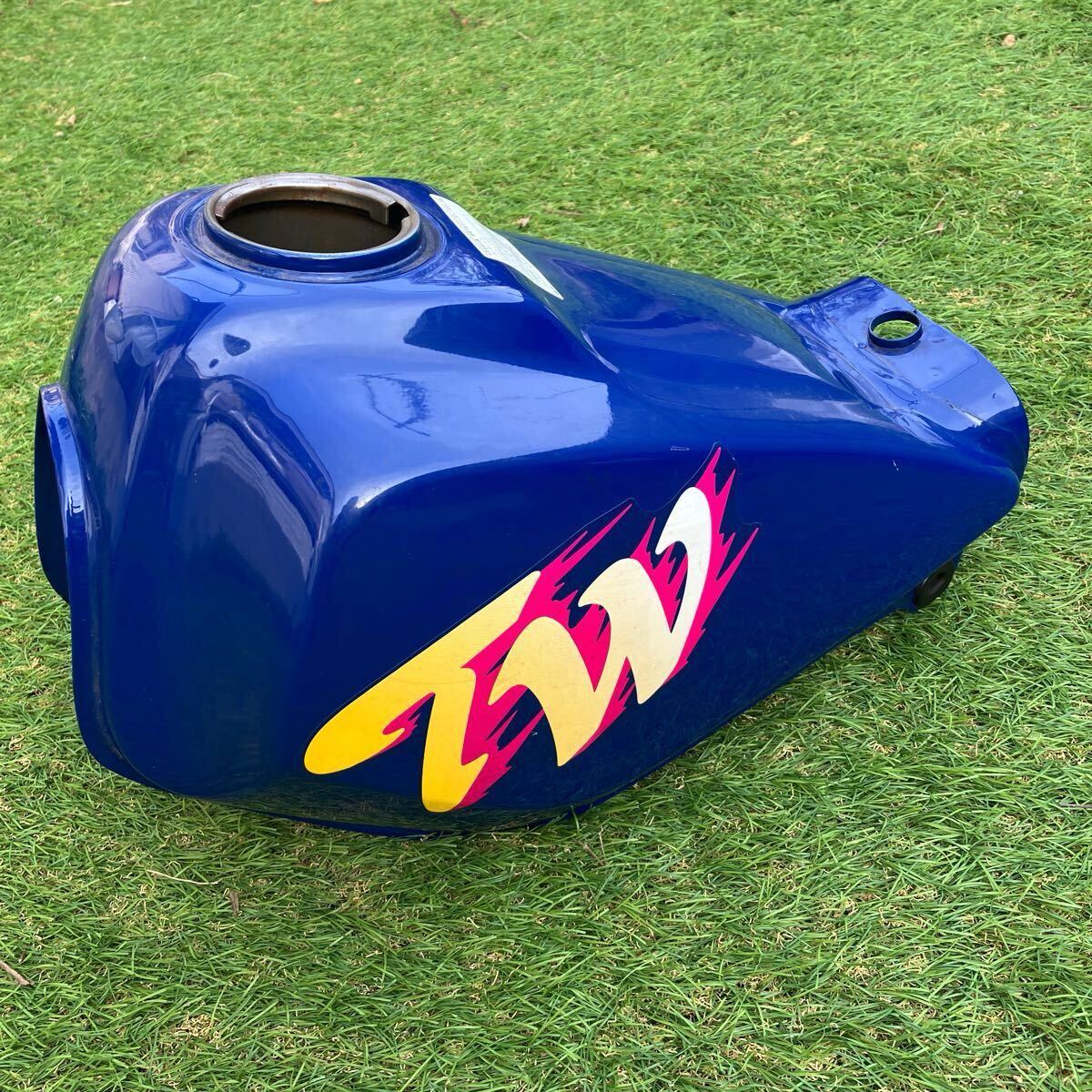2025年最新】TW200用タンクの商品一覧 - Yahoo!オークション 2025年最新】TW200用タンクの商品一覧 - Yahoo!オークション