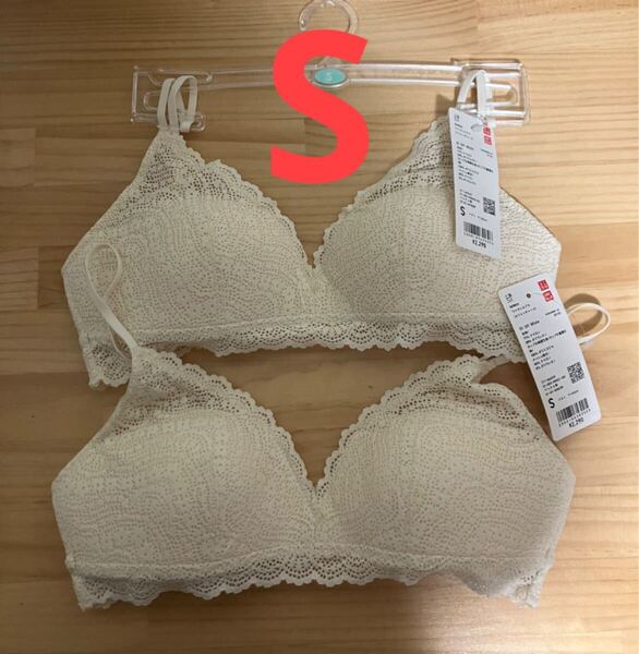 【2枚セット】新品 ユニクロ ワイヤレスブラ/ストレッチレース Sサイズ