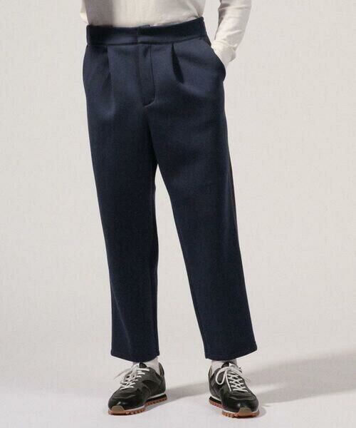 TOMORROWLAND タック入りテーパードパンツ S ポリレーヨン混 紺系 TOMORROWLAND Tucked Tapered Pants Size S Navy Poly Rayon Blend