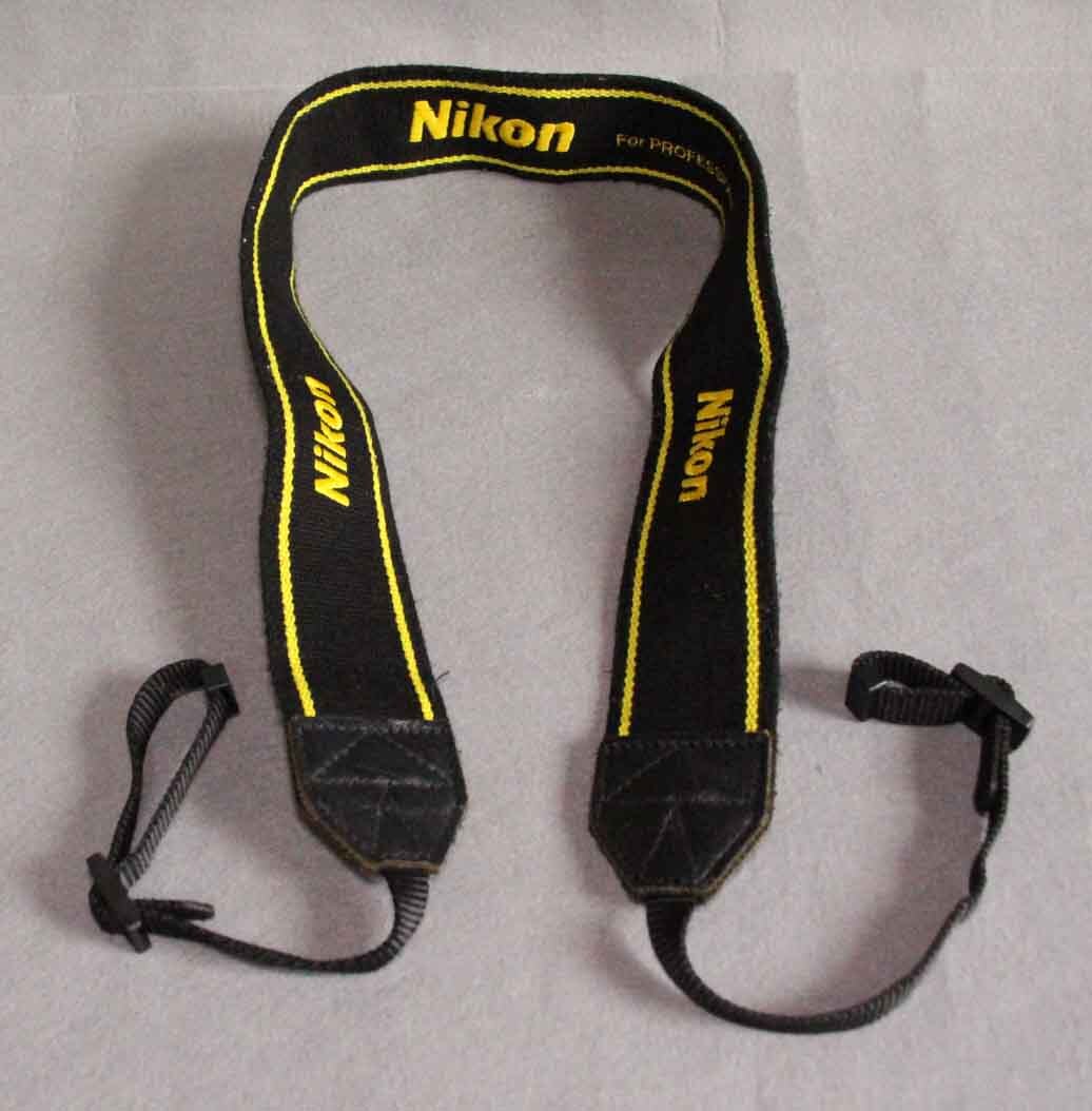 ニコン　プロストラップ　４代目 ブラックイエロー ニコン プロストラップ 4代目 ブラックイエロー Nikon プロ
