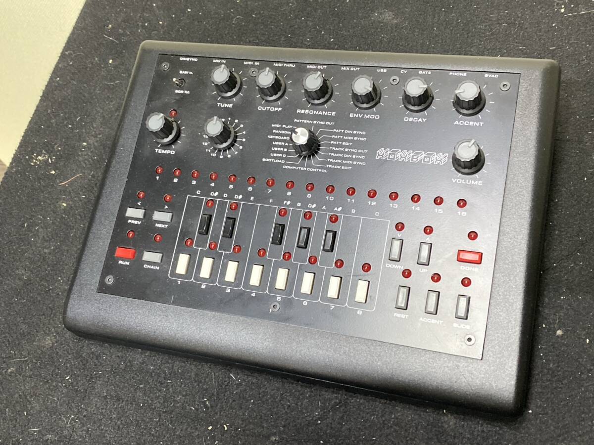 Yahoo!オークション -「tb-303クローン」の落札相場・落札価格 Yahoo!オークション -「tb-303クローン」の落札相場・落札価格